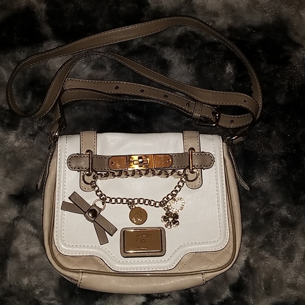 Guess purse